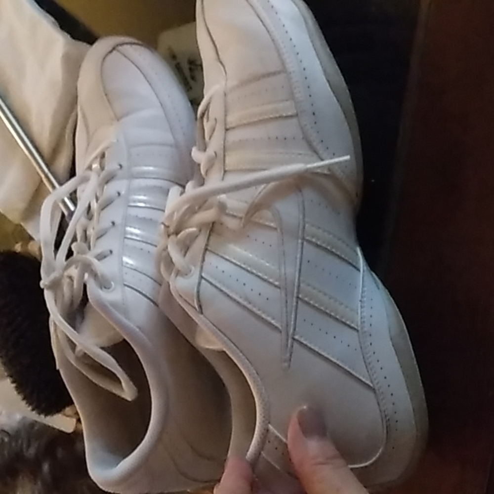 Nike all leather sneakers white